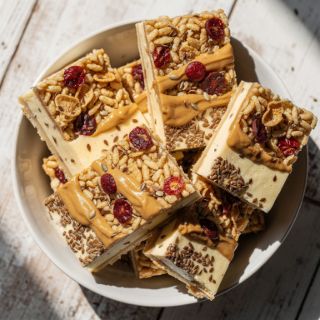 Cereal Crunch Frozen Yogurt Breakfast Bars