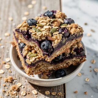 Healthy Blueberry Crumble Bars
